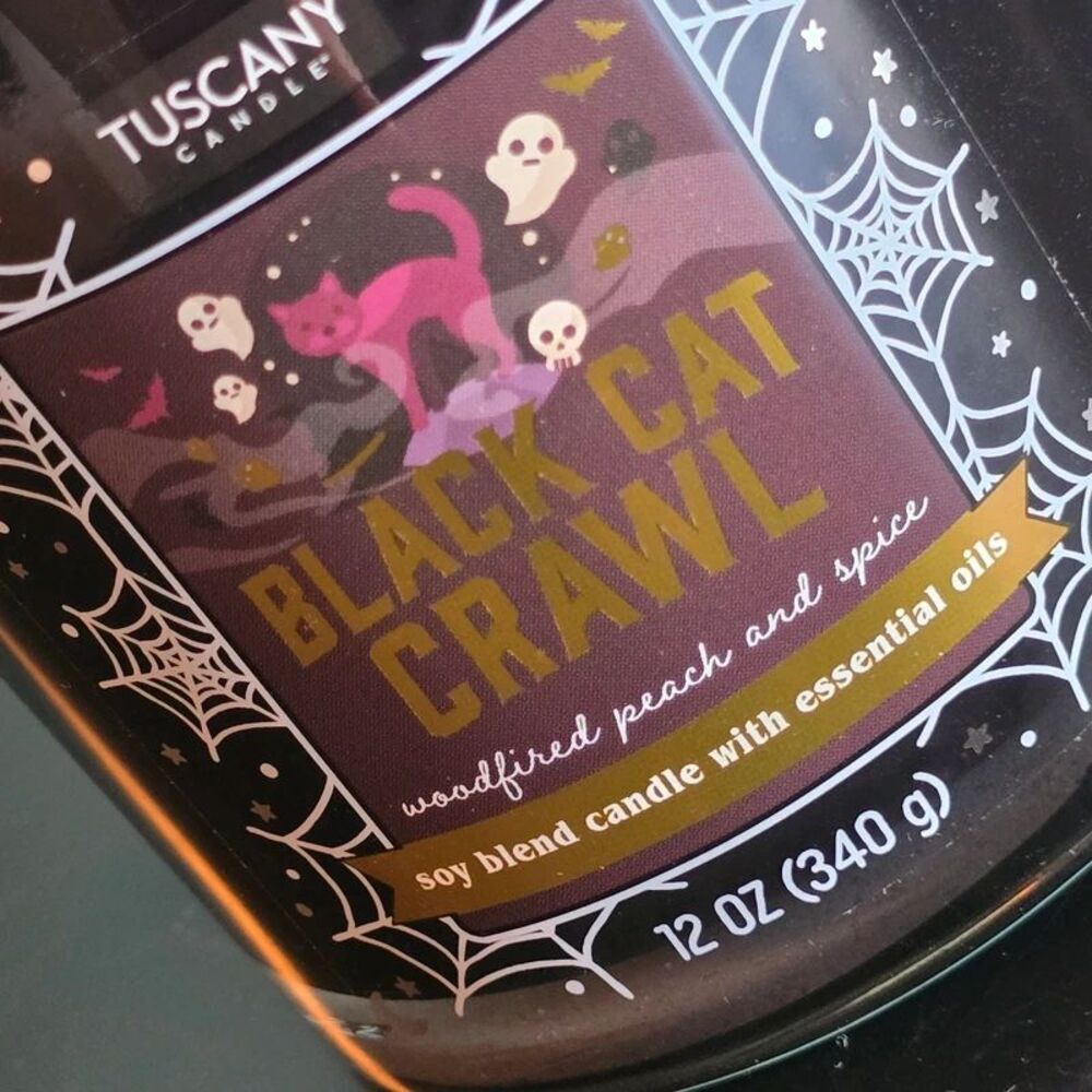 Tuscany Candle limited edition Halloween jar candle Black Cat Crawl scent 3 wick